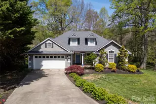 69 N Willow Brook Dr, Asheville, NC 28806 - Photo 1