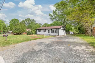 548 Drury Dr, Charlotte, NC 28206 - Photo 1