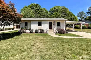 3827 Topsfield Rd, Charlotte, NC 28211 - Photo 1