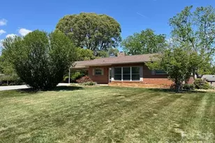 2303 Briarwood Street SW, Lenoir, NC 28645 - Photo 1