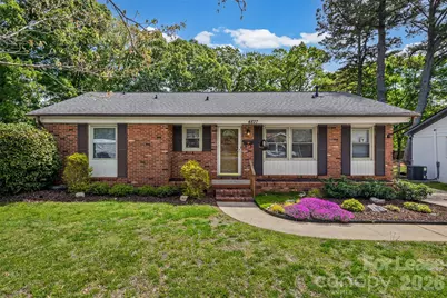 4827 Harcourt Lane, Charlotte, NC 28212 - Photo 1