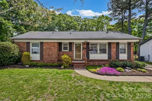 4827 Harcourt Ln, Charlotte, NC 28212 - Photo 1