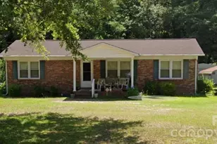 404 W Hammond St, Heath Springs, SC 29058 - Photo 1