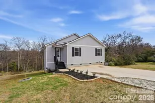 102 Snyder Ct NE, Concord, NC 28025 - Photo 1