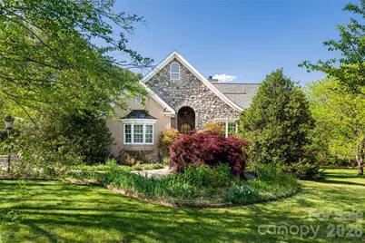 7 Ashley Road, Asheville, NC 28805 - Photo 1
