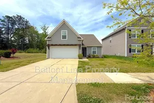 636 Newfound Hollow Dr, Charlotte, NC 28214 - Photo 1