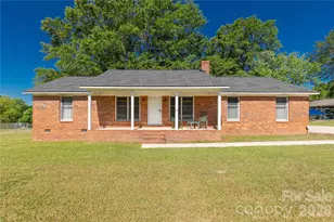 1718 Gene Hudson Dr, Lancaster, SC 29720 - Photo 1