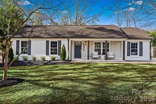 6900 Valley Haven Dr, Charlotte, NC 28211 - Photo 1