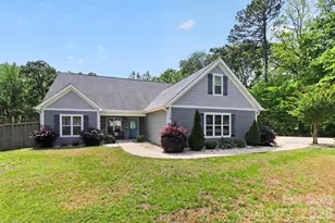 110 E Sunset Dr, Locust, NC 28097 - Photo 1