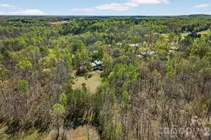 405 Loop Rd, Campobello, SC 29322 - Photo 1