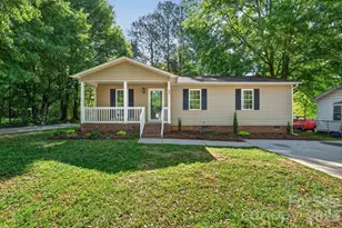 208 S Pasour St, Dallas, NC 28034 - Photo 1
