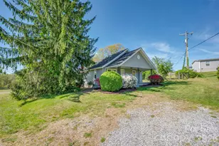 766 Stepp Mill Rd, Hendersonville, NC 28792 - Photo 1