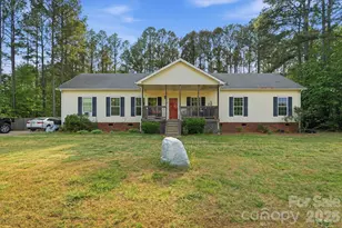 2825 Sweeping Pine Ln, Denver, NC 28037 - Photo 1