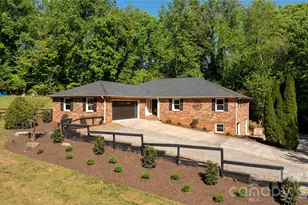 310 Case St, Columbus, NC 28722 - Photo 1