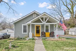 821 N Main St, Canton, NC 28716 - Photo 1