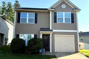 739 Mountain Quail Dr, Charlotte, NC 28216 - Photo 1