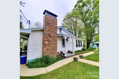 604 Substation Street, Hendersonville, NC 28792 - Photo 1