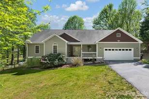 37 Crimson Ln, Hendersonville, NC 28792 - Photo 1