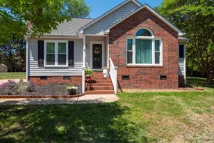 111 Louisbourg Ct, Gastonia, NC 28056 - Photo 1