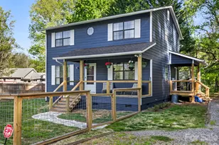 103 Rainbow Ln, Black Mountain, NC 28711 - Photo 1