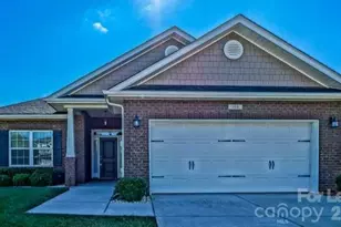 108 Bunker Hill Ln, Statesville, NC 28677 - Photo 1