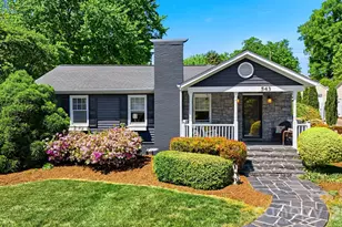 543 5th St NW, Hickory, NC 28601 - Photo 1