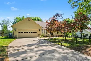 1706 Whitney Ln, Salisbury, NC 28146 - Photo 1