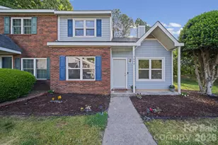 3609 Huyton Ct, Charlotte, NC 28215 - Photo 1
