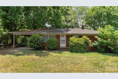 3008 Oakwood Drive, Charlotte, NC 28269 - Photo 1