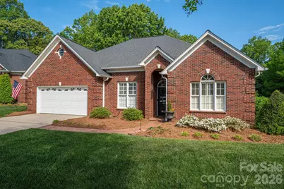 1634 Elkhart Circle #31, Gastonia, NC 28054 - Photo 1
