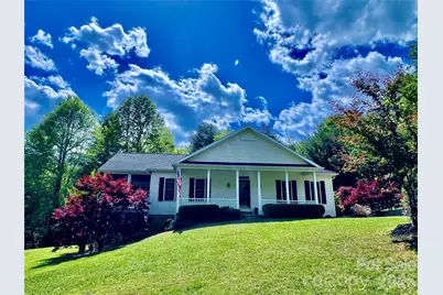 7 Curtis Drive, Hendersonville, NC 28739 - Photo 1