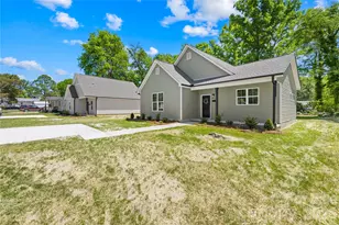 725 Clarinda St, Rock Hill, SC 29730 - Photo 1