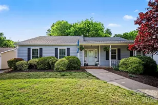 2706 Lytham Dr, Charlotte, NC 28210 - Photo 1