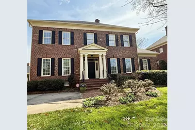 1125 S Kings Drive, Charlotte, NC 28207 - Photo 1