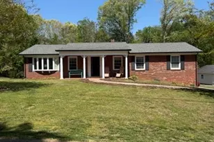 1126 Cannon Dr, Lenoir, NC 28645 - Photo 1