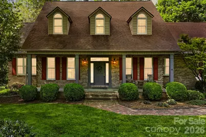 17 Crooked Oak Court, Hendersonville, NC 28791 - Photo 1