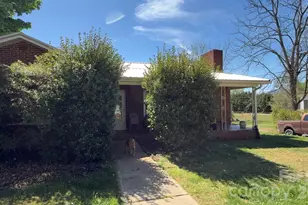 1582 Dutch Cove Rd, Canton, NC 28716 - Photo 1