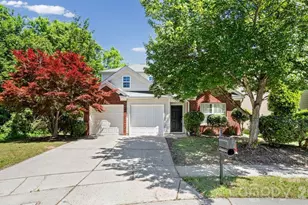 2011 Stargrass Ct, Charlotte, NC 28213 - Photo 1