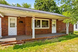 835 Maple Ave, Salisbury, NC 28144 - Photo 1