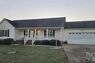 154 Westover Dr, Lincolnton, NC 28092 - Photo 1