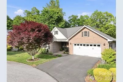 89 Dallas Drive, Hendersonville, NC 28739 - Photo 1