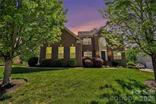 7608 Clarke Ridge Ct, Charlotte, NC 28269 - Photo 1