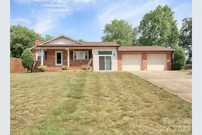 1005 Forest Park Drive, Statesville, NC 28677 - Photo 1