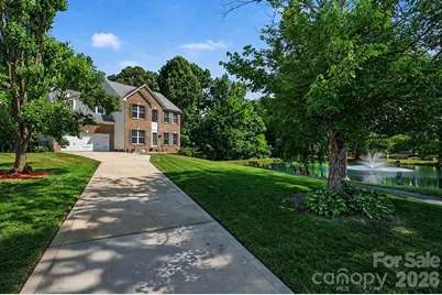10904 Carver Pond Road, Charlotte, NC 28269 - Photo 1