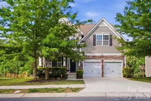 9407 Inverness Bay Rd, Charlotte, NC 28278 - Photo 1