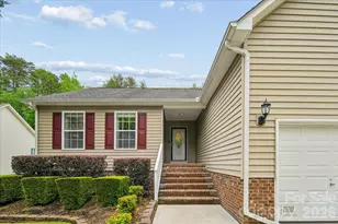 1120 Warpers Ln, Fort Mill, SC 29715 - Photo 1