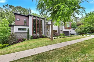 2810 Huntingtowne Farms Ln, Charlotte, NC 28210 - Photo 1