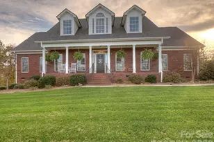 704 Palmers Pl, Rock Hill, SC 29730 - Photo 1