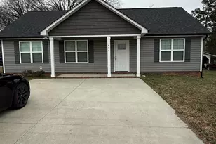 409 S Ridge Ave, Kannapolis, NC 28083 - Photo 1