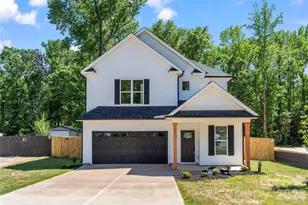 521 Austin Dr, Charlotte, NC 28213 - Photo 1